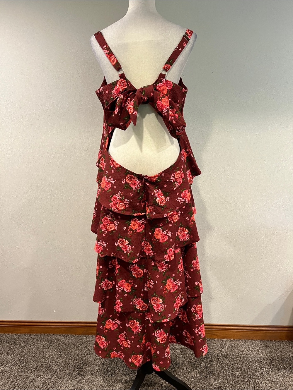 Arula Tiered Floral Maxi Dress in Burgundy with Pink Roses size 2X - Picture 5 of 14